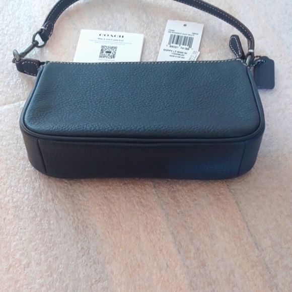 SOLD - Nwt Coach X Peanuts Nolita 19 With Snoopy Let It Snow Motif CE859 - Picture 5 of 7